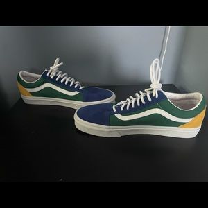 Brand new never work yacht club vans. Size 11